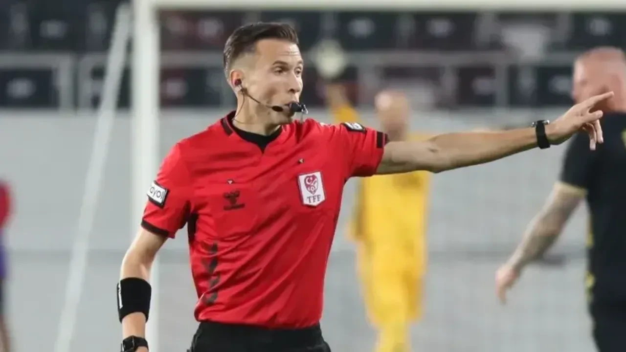 Süper Lig'de günün VAR hakemleri açıklandı