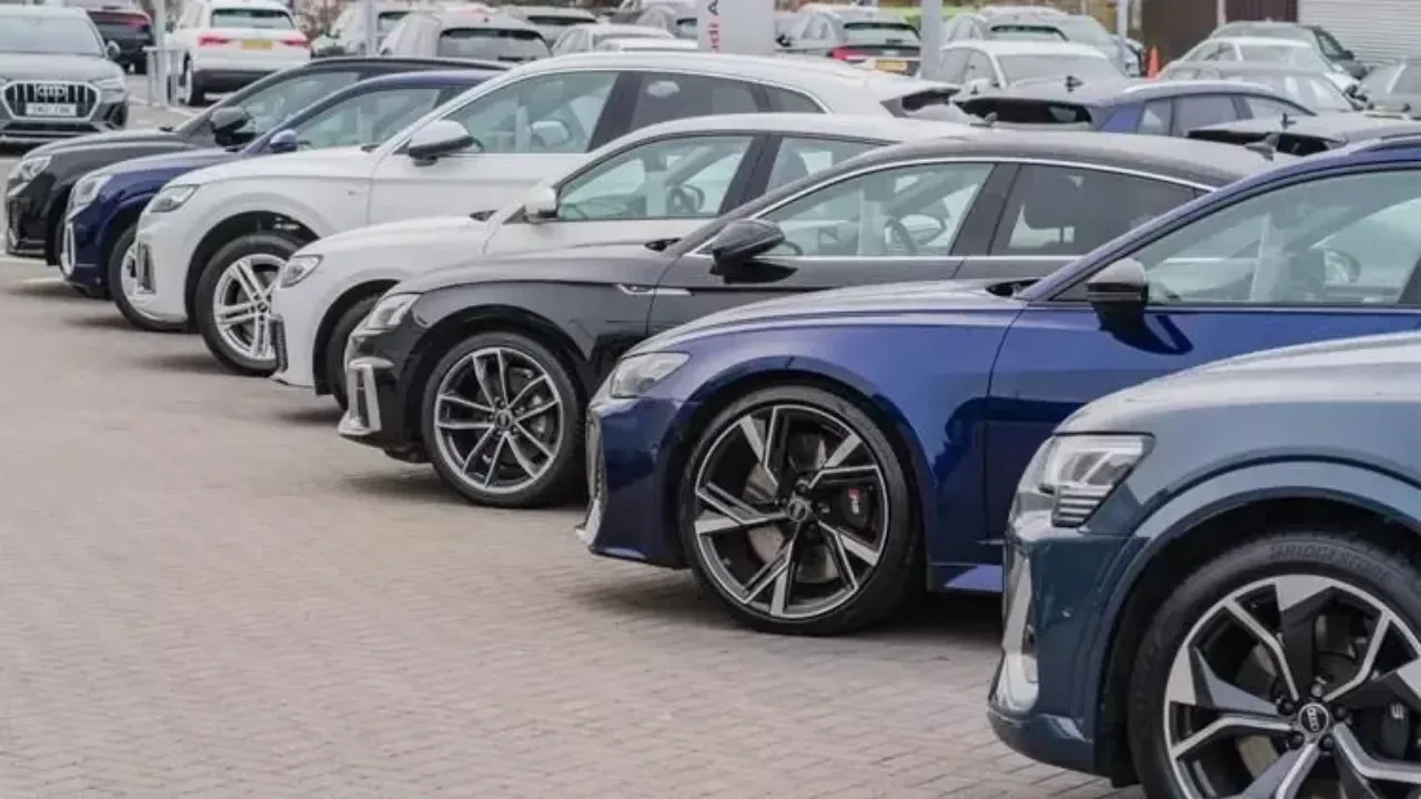 Araç kiralamada yeni dönem! Bakanlık düğmeye bastı: Yaş ve kilometre sınırı geliyor!