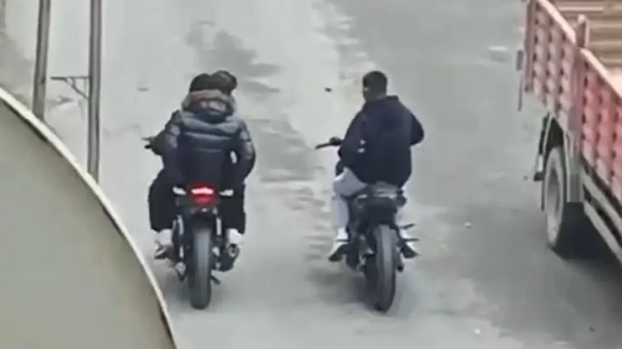 Beykoz'da trafikte tehlike saçan motosiklet kamerada: Sürücüye rekor ceza!