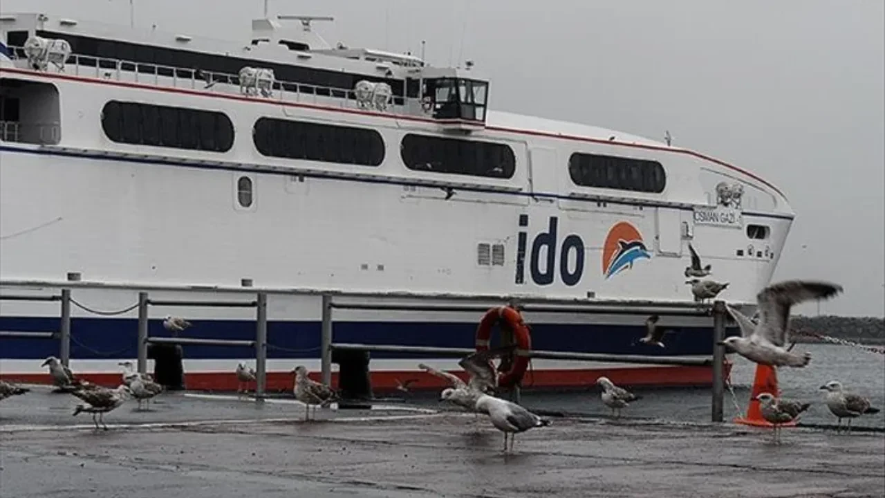 Marmara'da fırtına alarmı: Bazı İDO ve BUDO seferleri iptal edildi