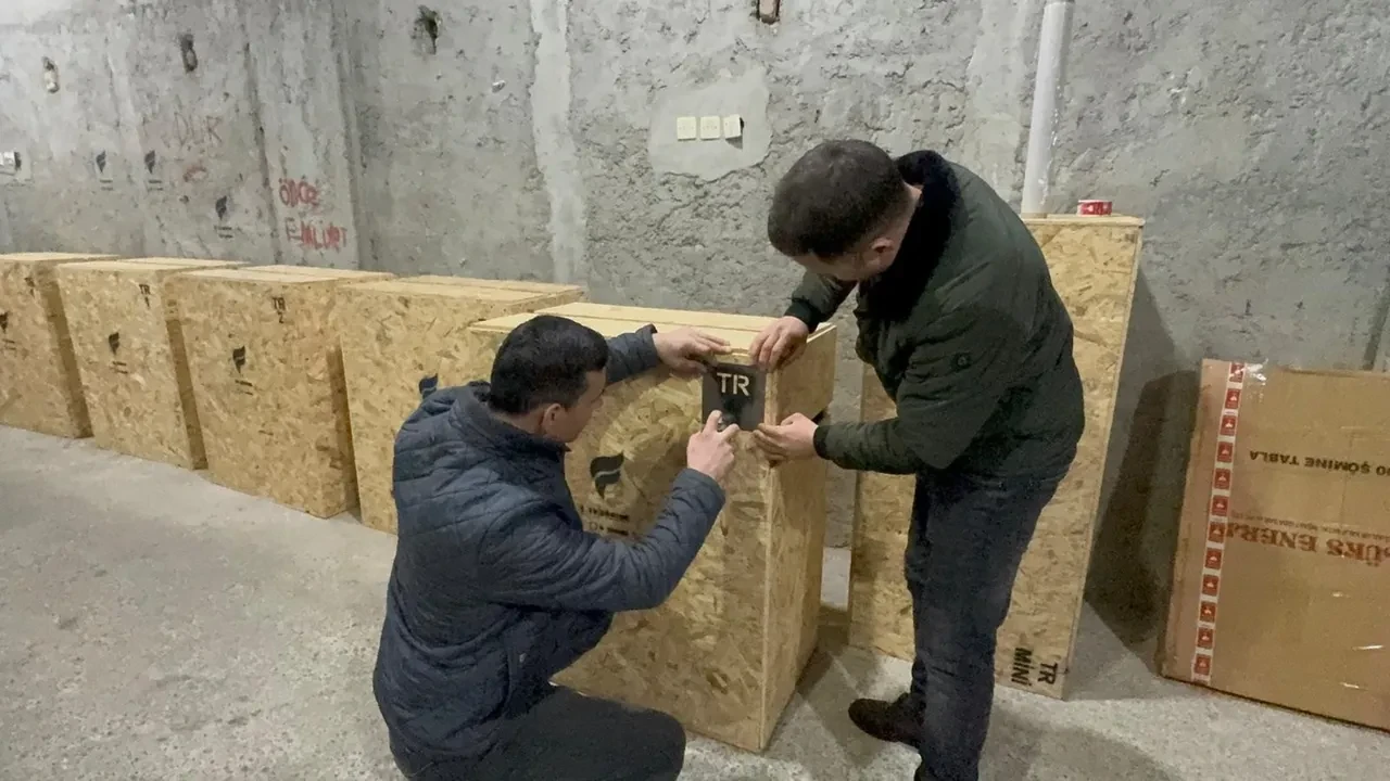 Satışlar patladı, iki ortak talebe yetişemiyor! Zonguldak'ta üretip 7 ülkeye gönderiyorlar