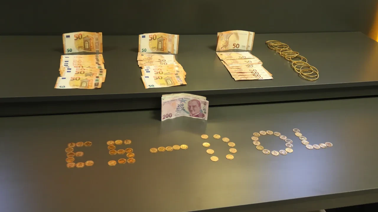 5 milyon lirasını elleriyle dolandırıcılara teslim etti! Polis ve savcı yalanına inandı