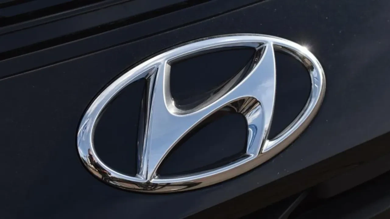 HYUNDAI   