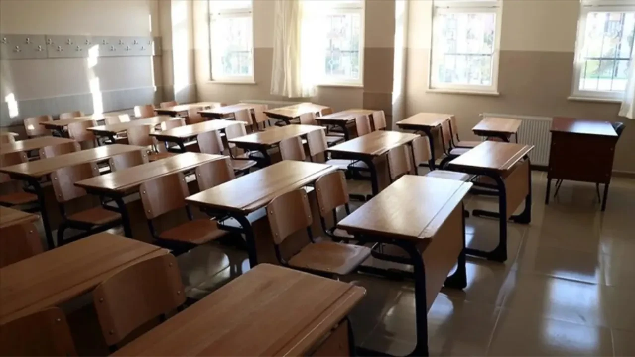 Okullar ne zaman kapanacak? MEB ara tatil ve yaz tatili tarihleri