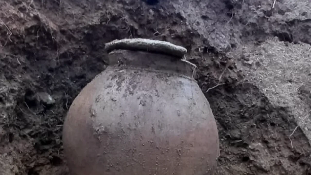 Toprak kaymasından sürpriz çıktı: Bizans'tan kalan eser müzeye götürüldü