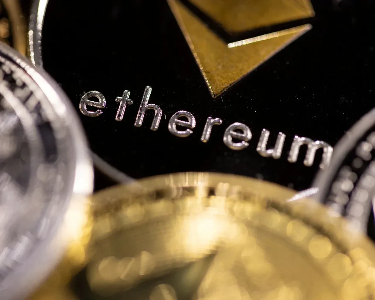 Bitcoin ve Ethereum için sert uyarı: Düşüş bitmedi