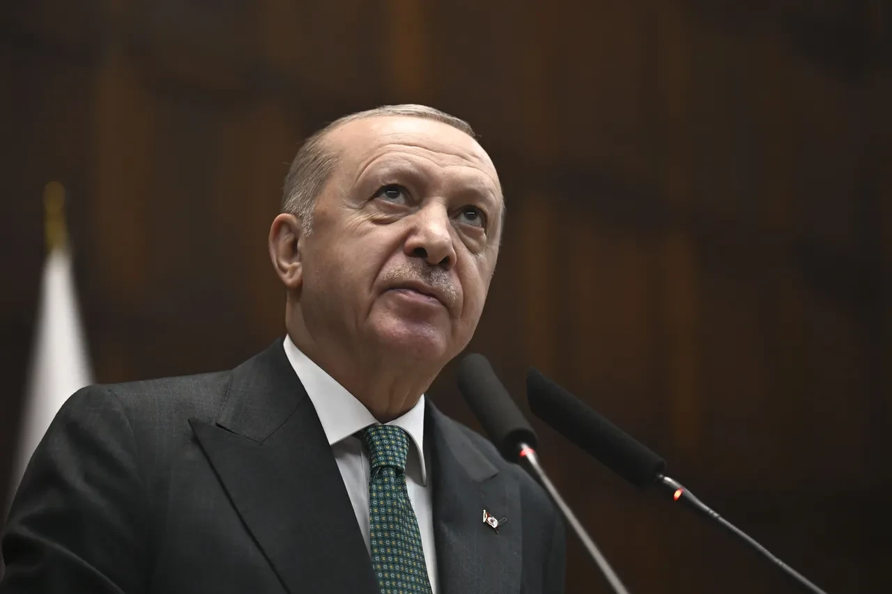 Cumhurbaşkanı Erdoğan'dan CHP'ye kürsü tepkisi! ''Gücünüz yetmez Özgür''