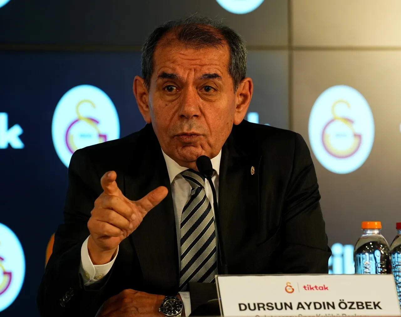 Dursun Özbek'ten son dakika Icardi açıklaması! Arjantinli golcünün geleceğiyle ilgili konuştu