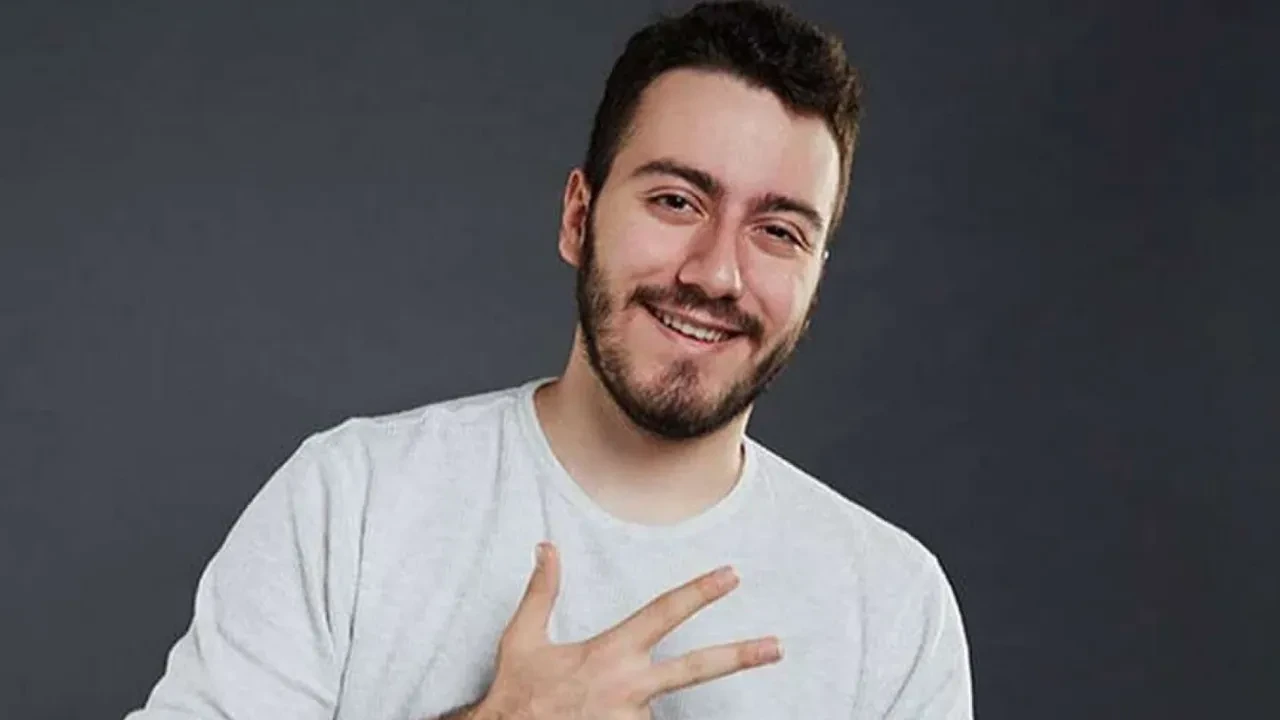 Enes Batur neden gözaltına alındı, tutuklandı mı? Enes Batur hayatı ve kariyeri