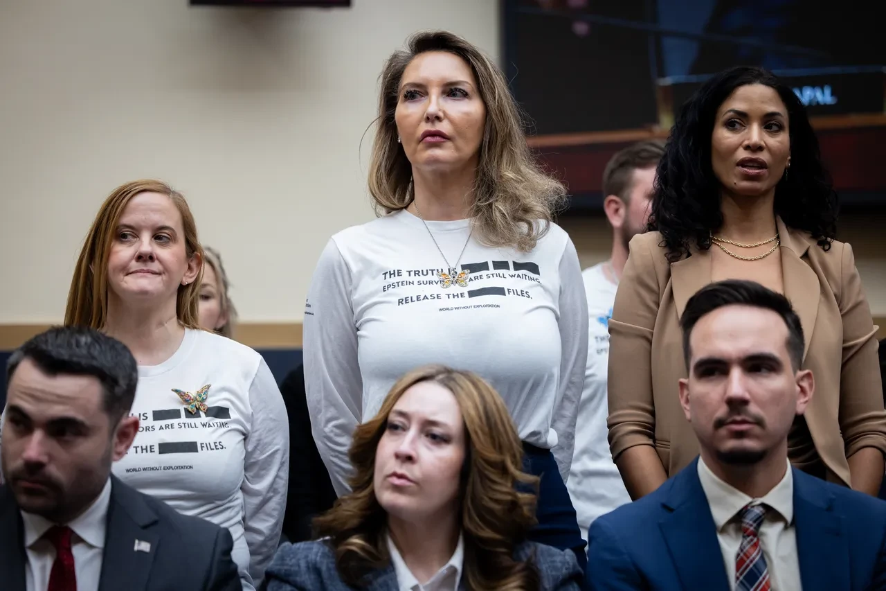 Epstein oturumunda tansiyon zirvede: Adalet Bakanı Pam Bondi mağdurlardan özür dilemeyi reddetti, demokratları hedef aldı