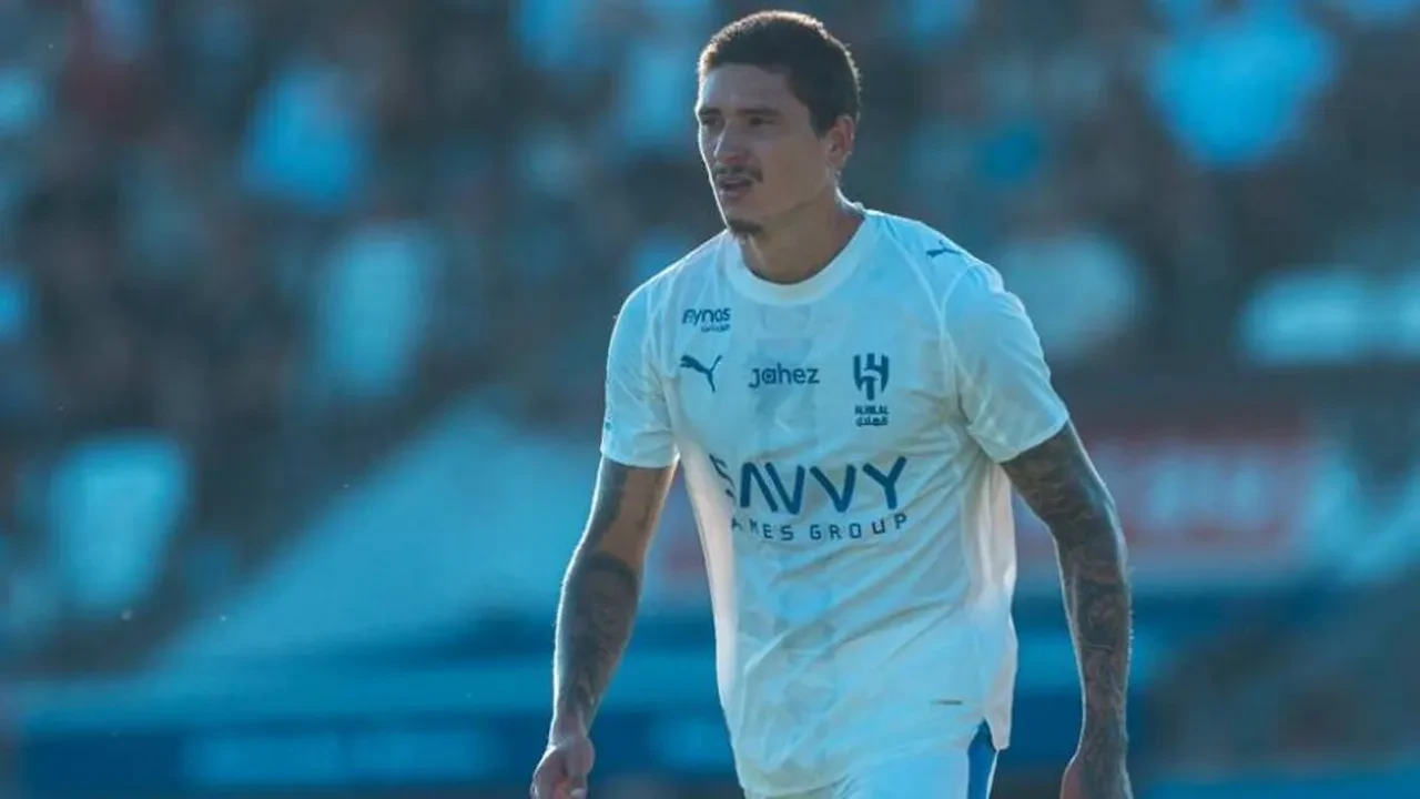 Fenerbahçe'ye transferi gerçekleşmeyen Darwin Nunez kadro dışı kaldı!