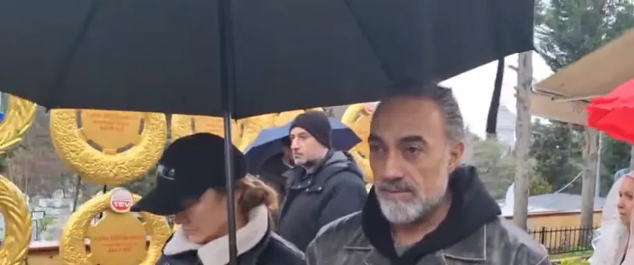 Kanbolat Görkem Arslan son yolculuğuna uğurlandı! Poyraz Karayel oyuncuları gözyaşlarına boğuldu 