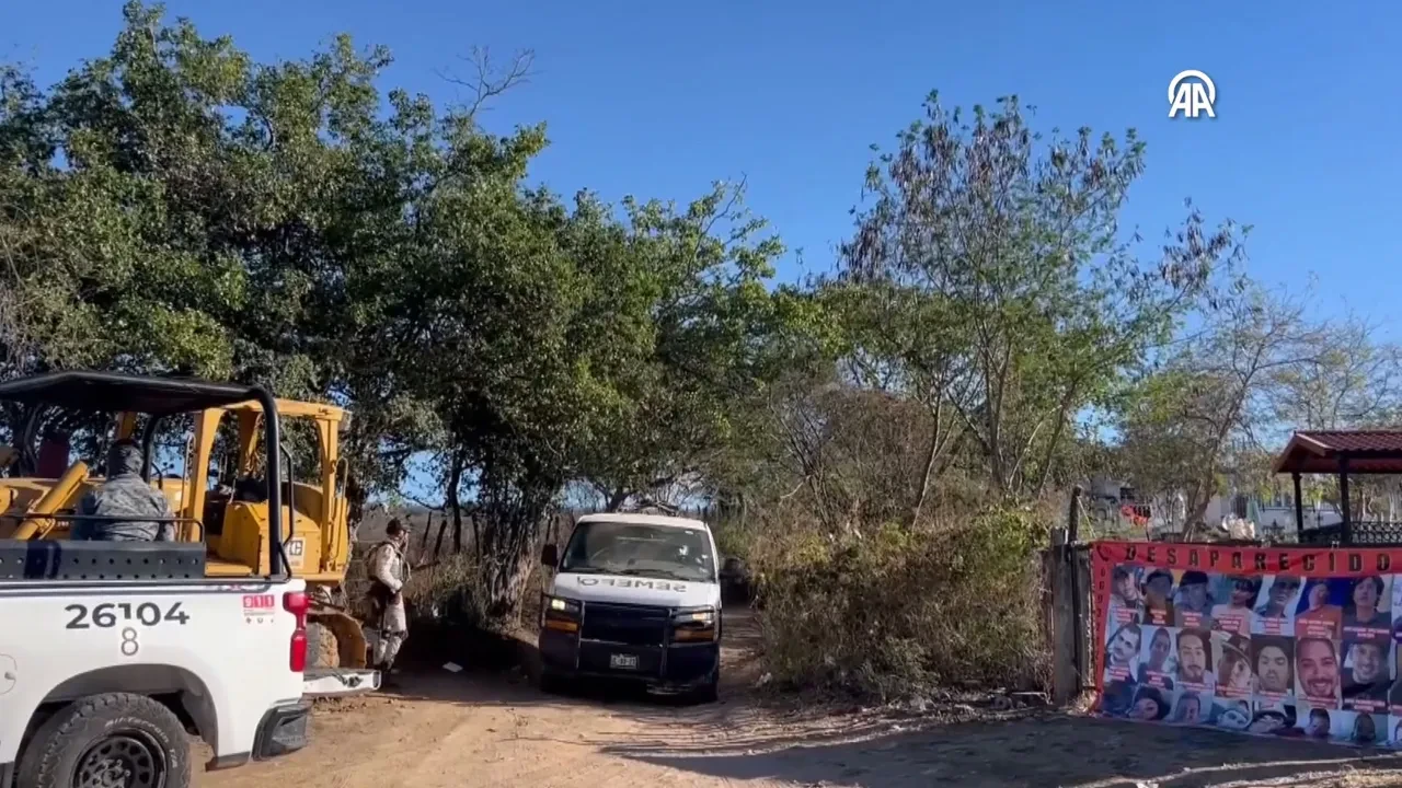 Meksika'da toplu mezarlarda çok sayıda ceset bulundu