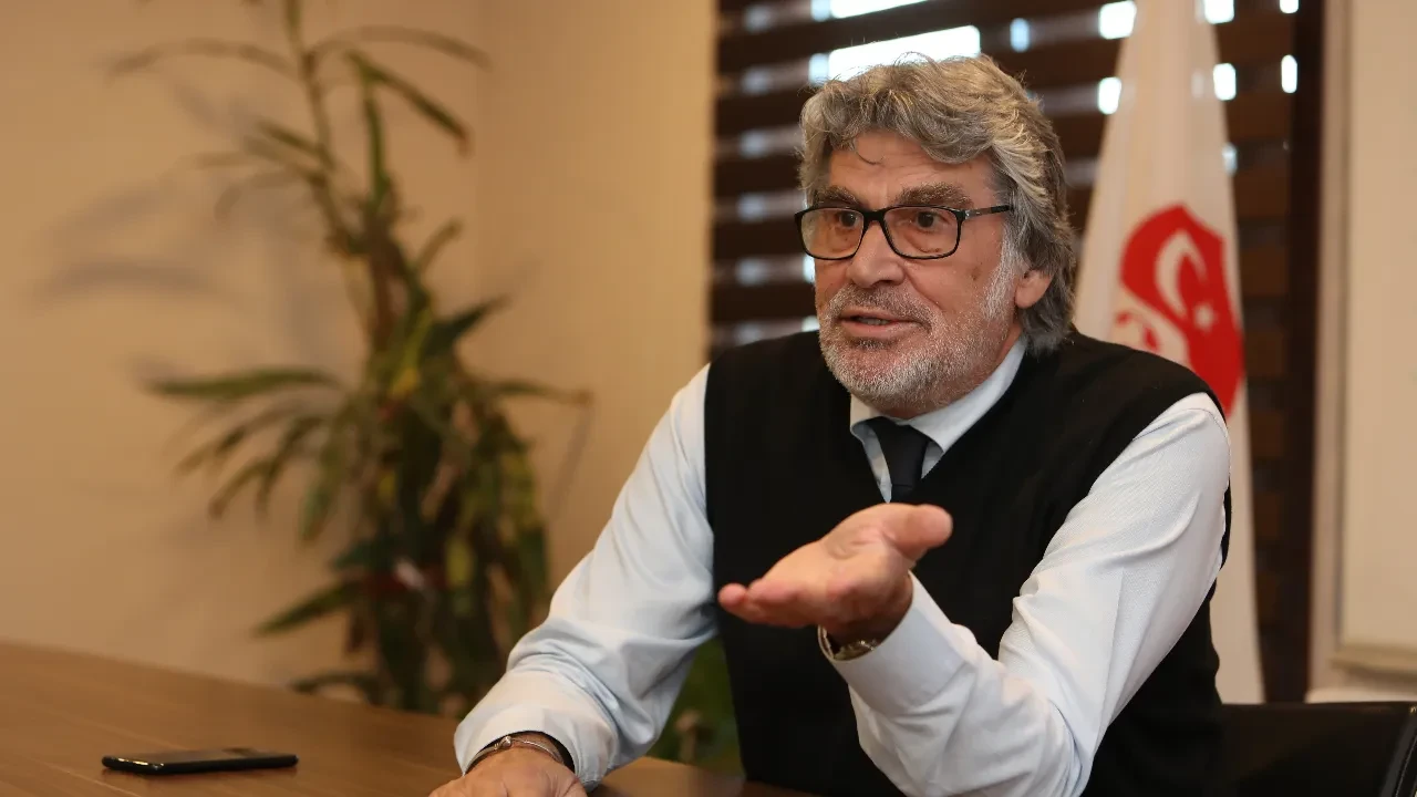 Ömer Kaner kimdir, neden öldü, hangi takımlarda oynadı? Eski milli futbolcu hayatını kaybetti