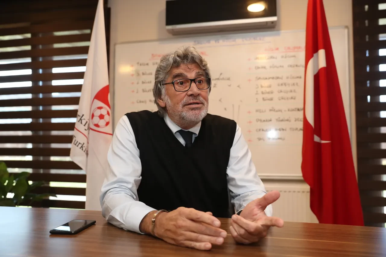 Ömer Kaner kimdir, neden öldü, hangi takımlarda oynadı? Eski milli futbolcu hayatını kaybetti