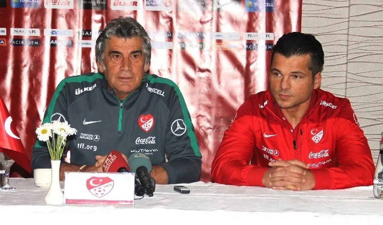 Ömer Kaner kimdir, neden öldü, hangi takımlarda oynadı? Eski milli futbolcu hayatını kaybetti