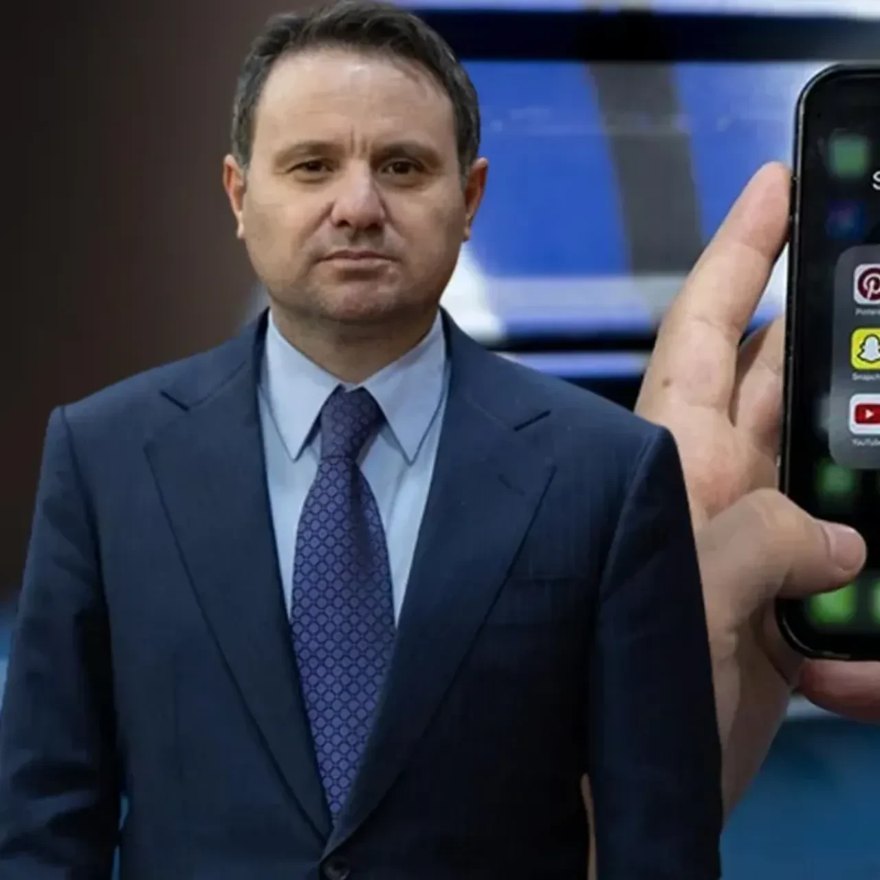 Akın Gürlek duyurdu: Yasa çalışması var! Sosyal medyada sahte hesapla yorum ve paylaşım yapılamayacak