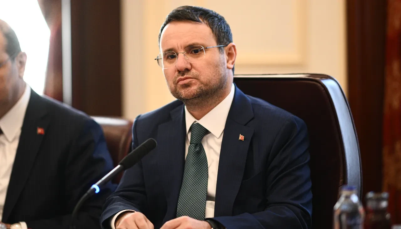 Boşanma ve kira gibi çözülmeyen davalarda yeni dönem! Adalet Bakanı Akın Gürlek özel hattı duyurdu