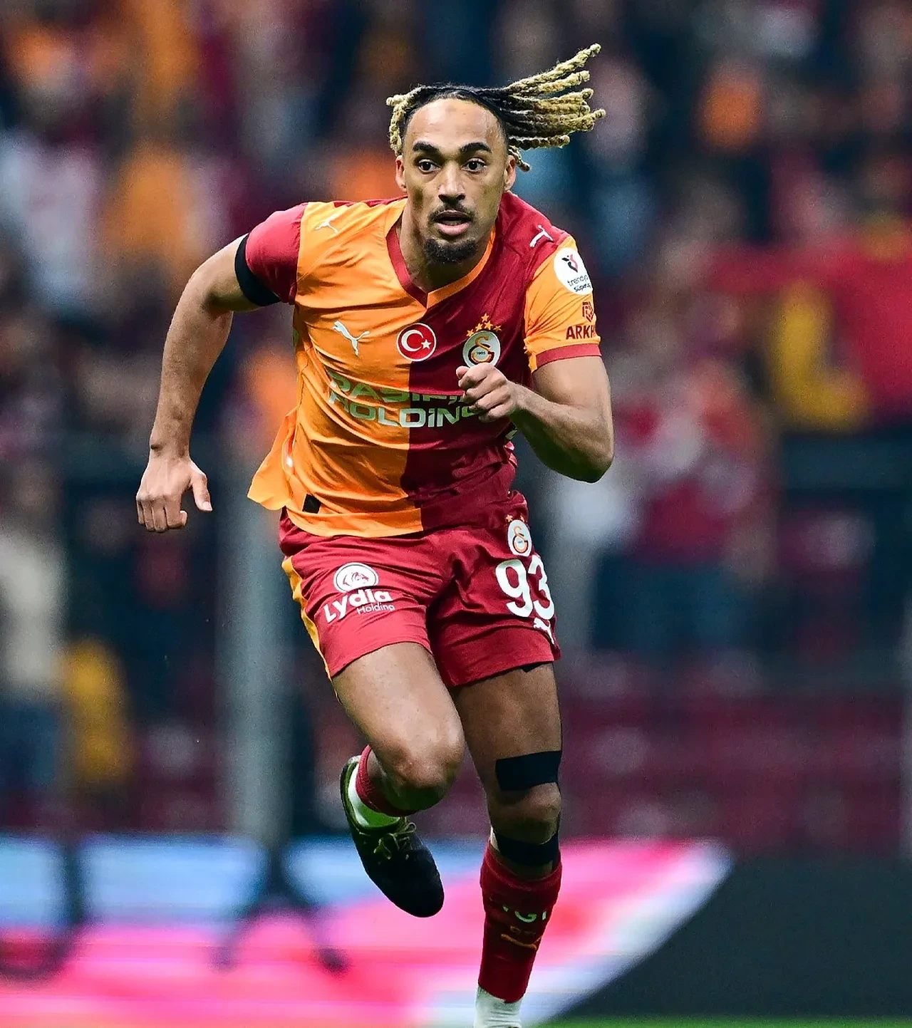 Galatasaray şampiyonluk yolunda Eyüpspor engelini de aştı!