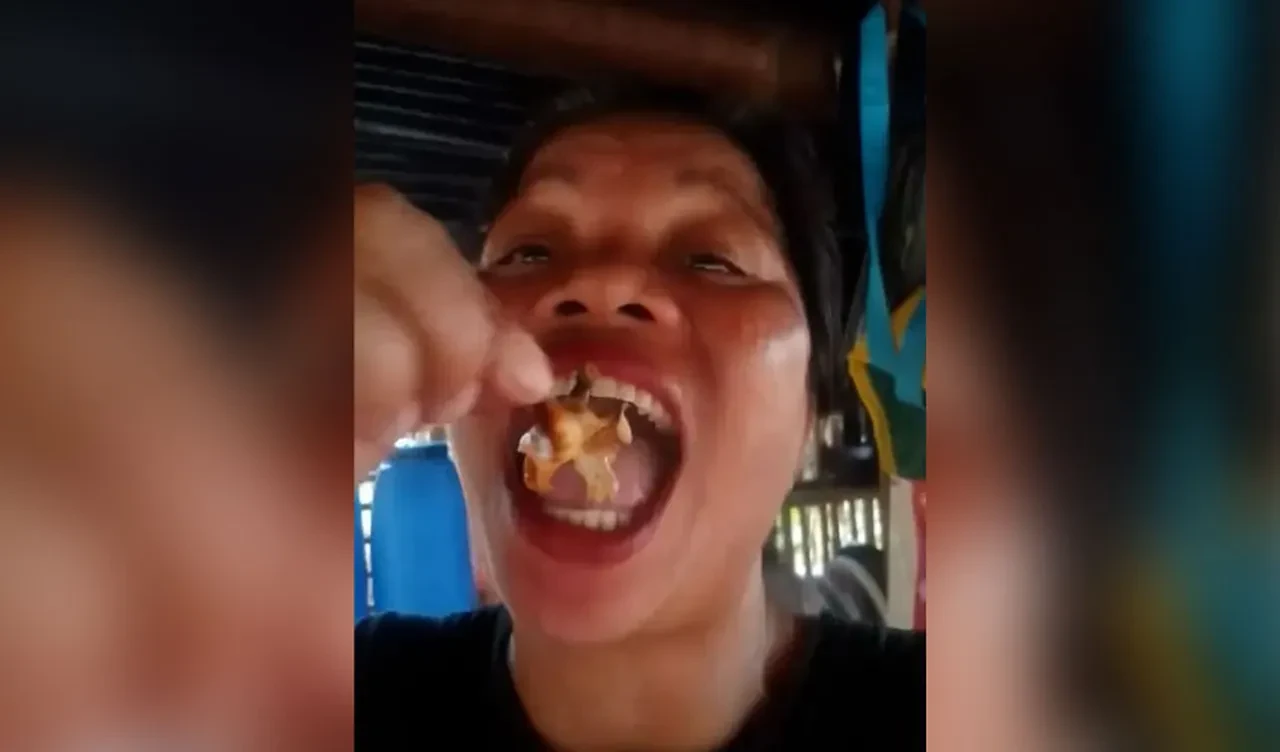 Kendi ölümünü kendi kaynattı! Hazırladıkları yemeği yiyen Filipinli vlogger ve arkadaşı hayatını kaybetti