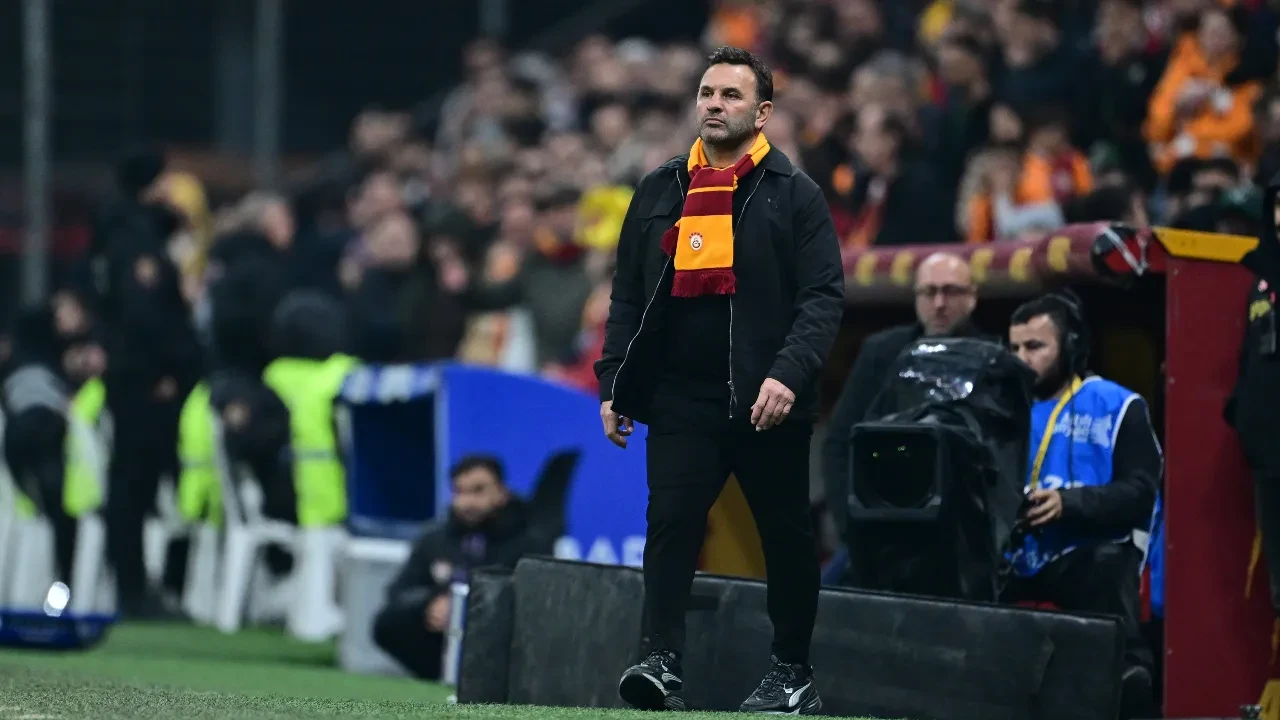 Okan Buruk'tan çift forvet polemiğine cevap!