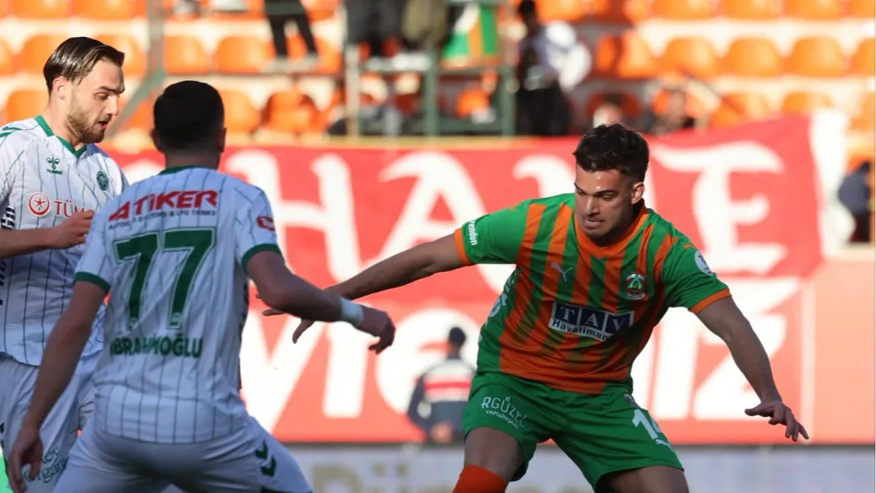 Alanyaspor haftalar sonra galip geldi: Konyaspor'da kritik kayıp!
