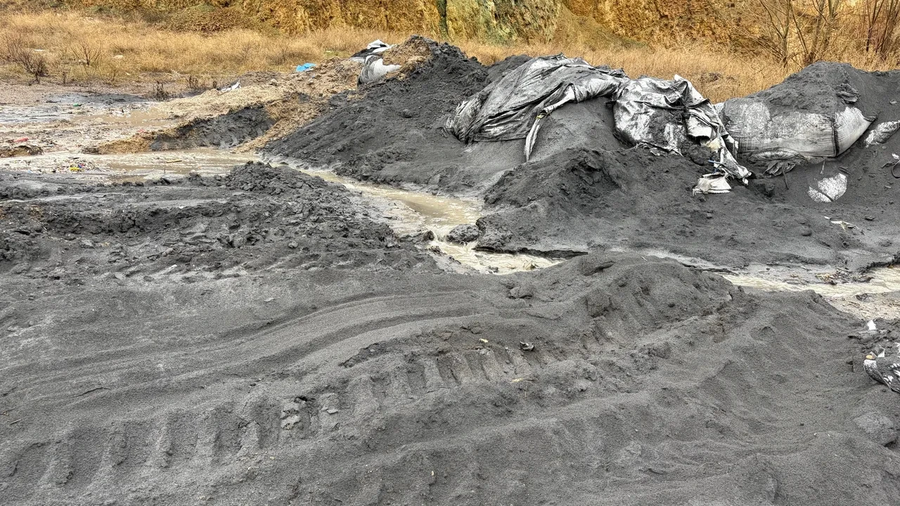 Ankara’da kimyasal reaksiyon paniği! Yağmurun ardından duman ve koku başladı