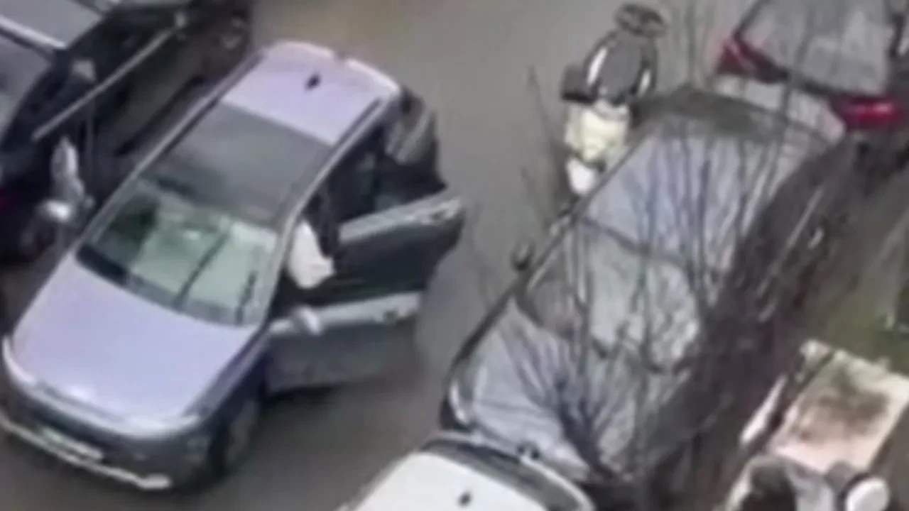 Beşiktaş'ta park yeri kavgasında kan aktı: Bir kişi hayatını kaybetti