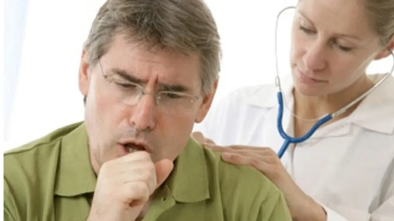 Boğazınızda o ilk gıcıklığı hissettiğiniz an bunu yapın! Soğuk algınlığını bıçak gibi kesiyor, hemencecik iyileştiriyor