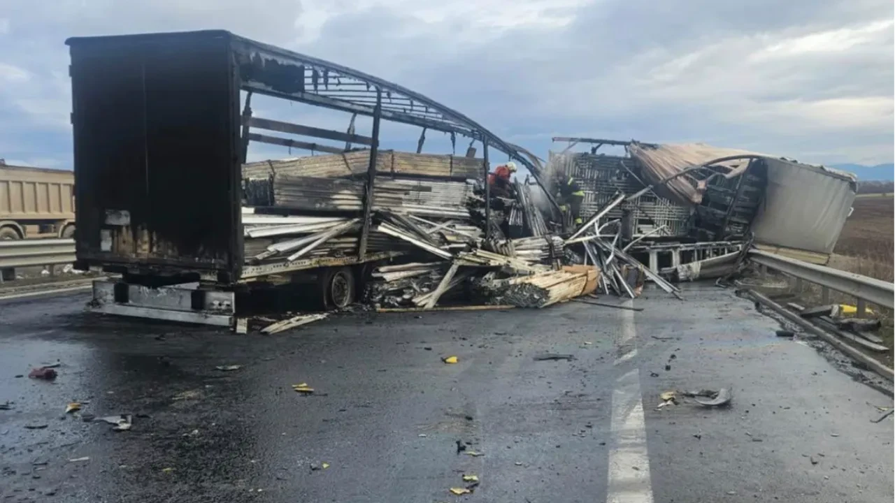 Bulgaristan'da feci tır kazası! 2 Türk şoför yaşamını yitirdi