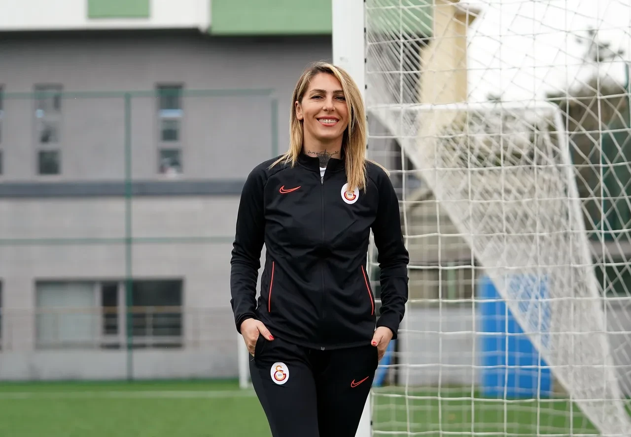 Eski Galatasaray teknik direktörü Nurcan Çelik hayatını kaybetti!