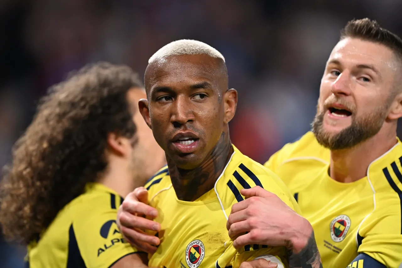 Fenerbahçe'de Domenico Tedesco'dan maçın yıldızı çıkışı: Sürpriz ismi gündeme taşıdı!