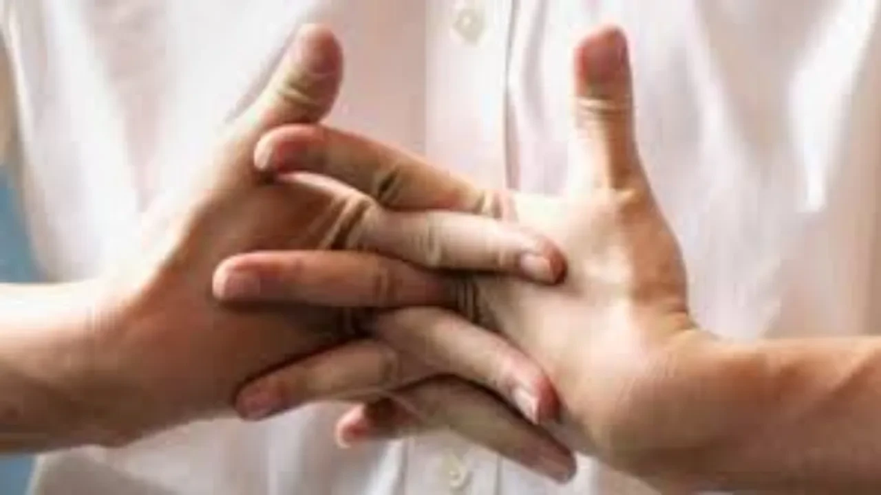 Parmak kütletmek gerçekten kireçlenme yapıyor mu? 60 yıllık deneyin sonuçları herkesi şaşırttı