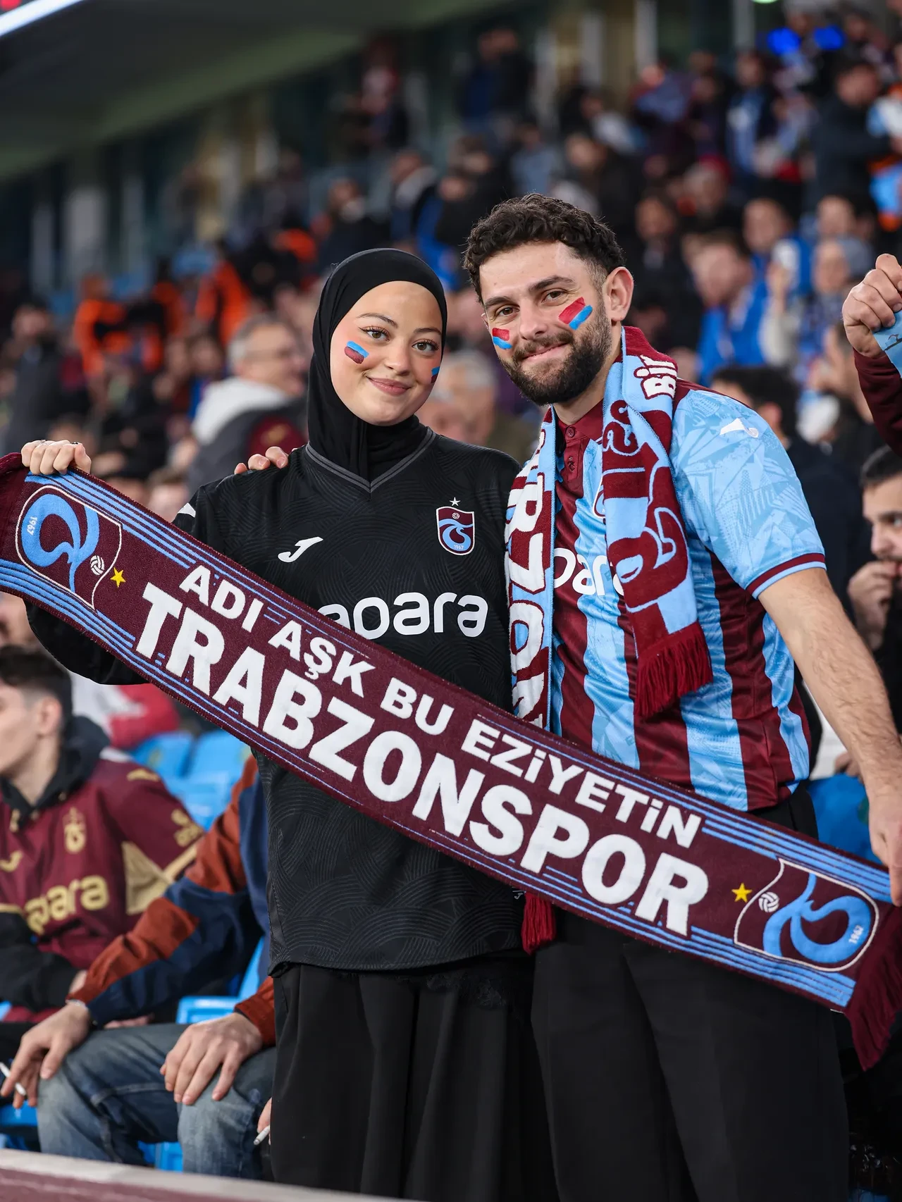 Fenerbahçe Karadeniz'den zaferle döndü: Trabzonspor'da sezonun ilk iç saha mağlubiyeti!