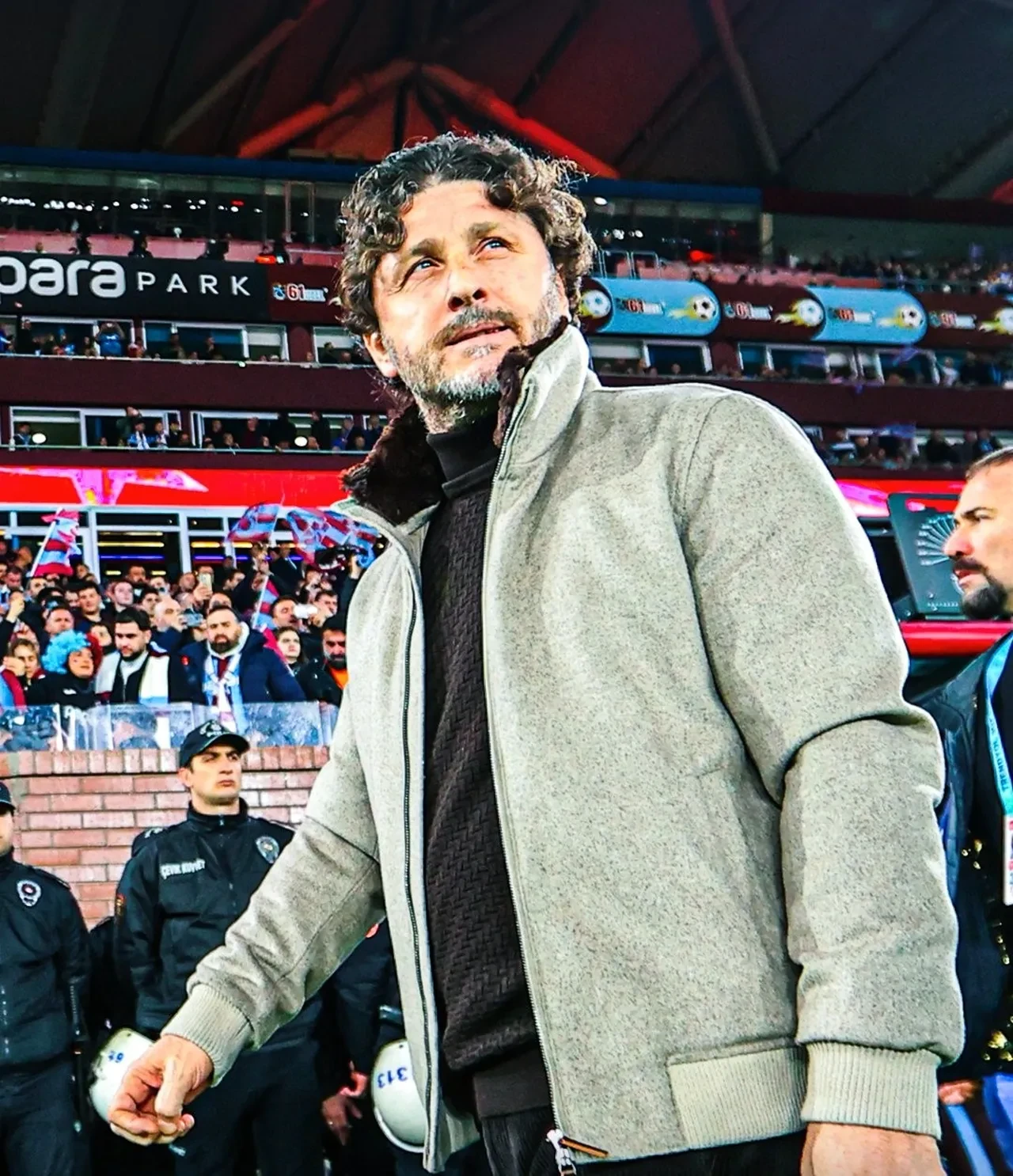 Fenerbahçe Karadeniz'den zaferle döndü: Trabzonspor'da sezonun ilk iç saha mağlubiyeti!