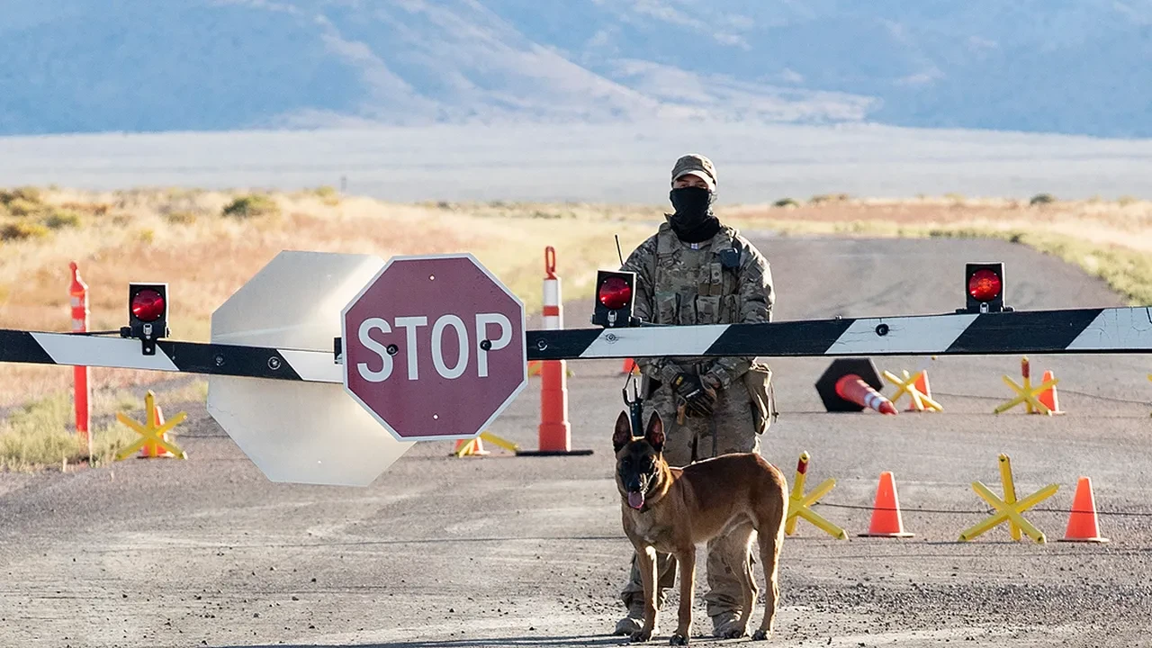ABD'nin eski lideri Barack Obama'dan 51. Bölge itirafı: Uzaylılar gerçek!