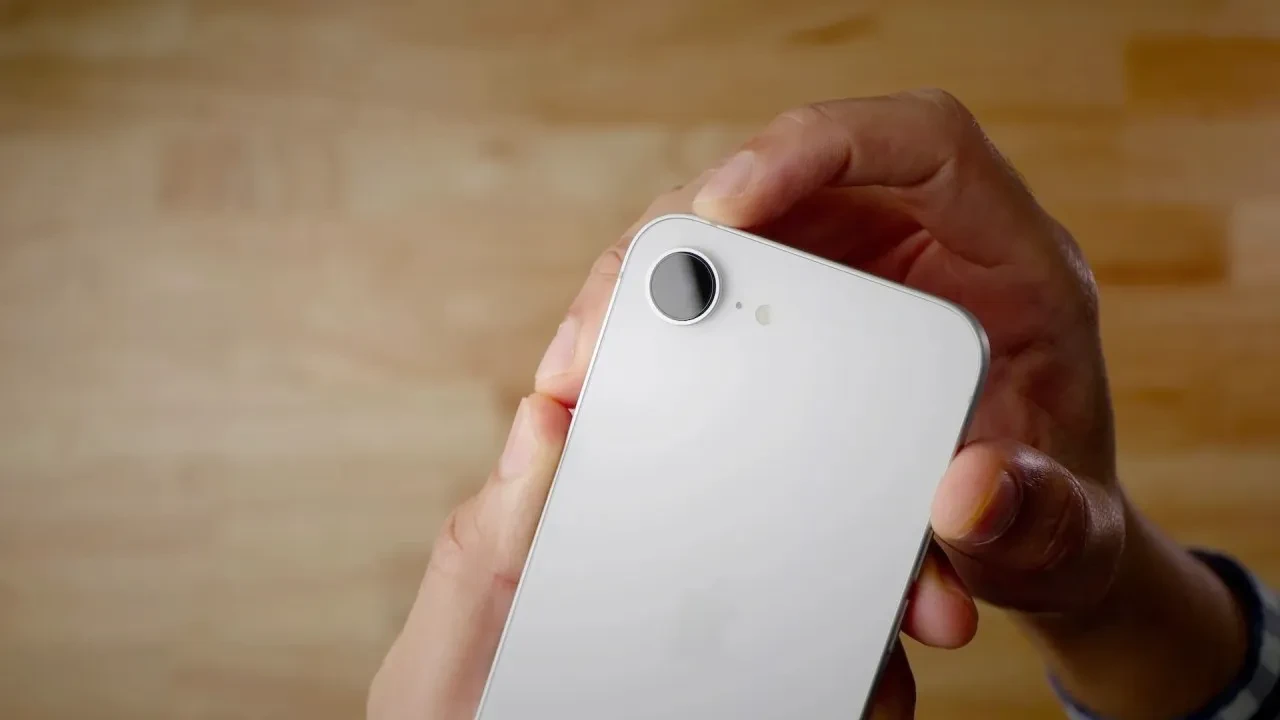 Apple'ın uygun fiyatlı modeli iPhone 17e için geri sayım: Tüm özellikler sızdırıldı