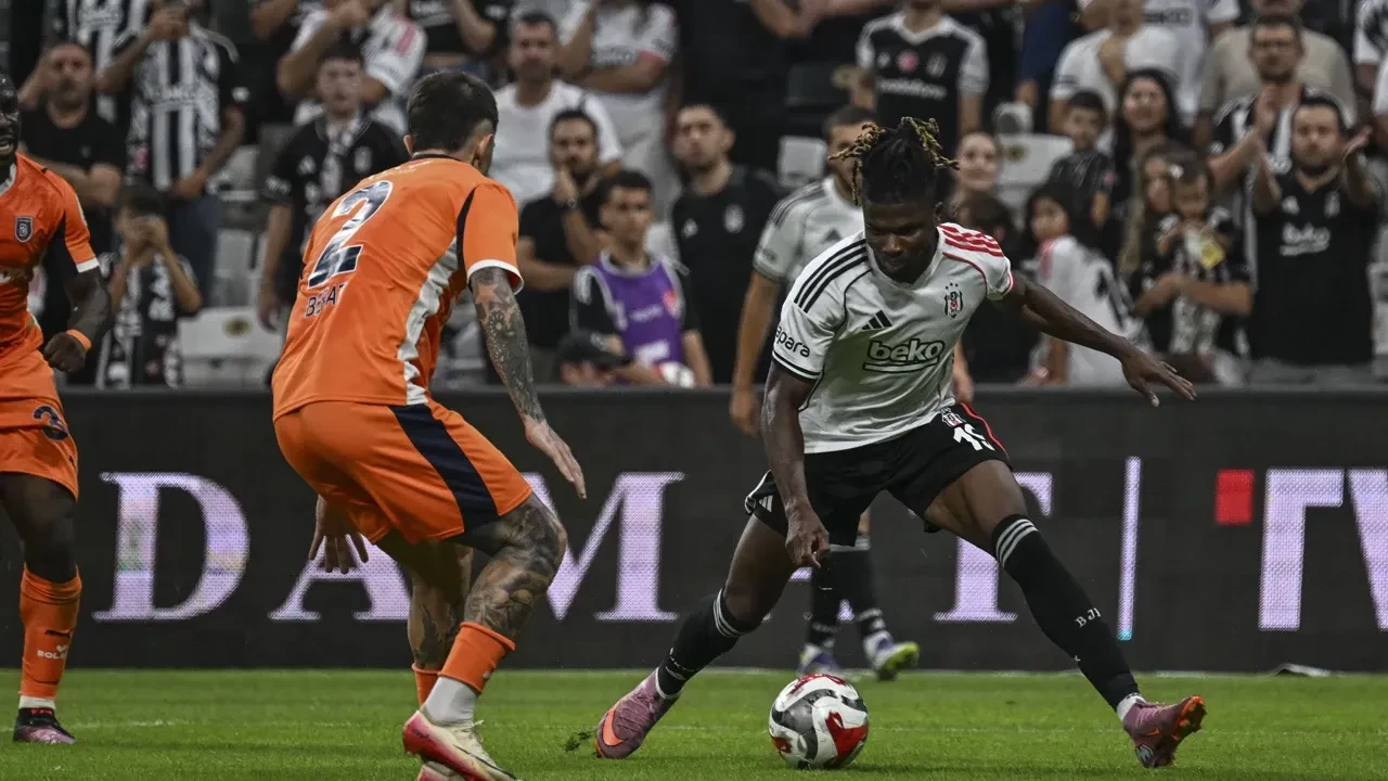 Beşiktaş Başakşehir deplasmanında | SÜPER LİG CANLI MAÇ ANLATIMI