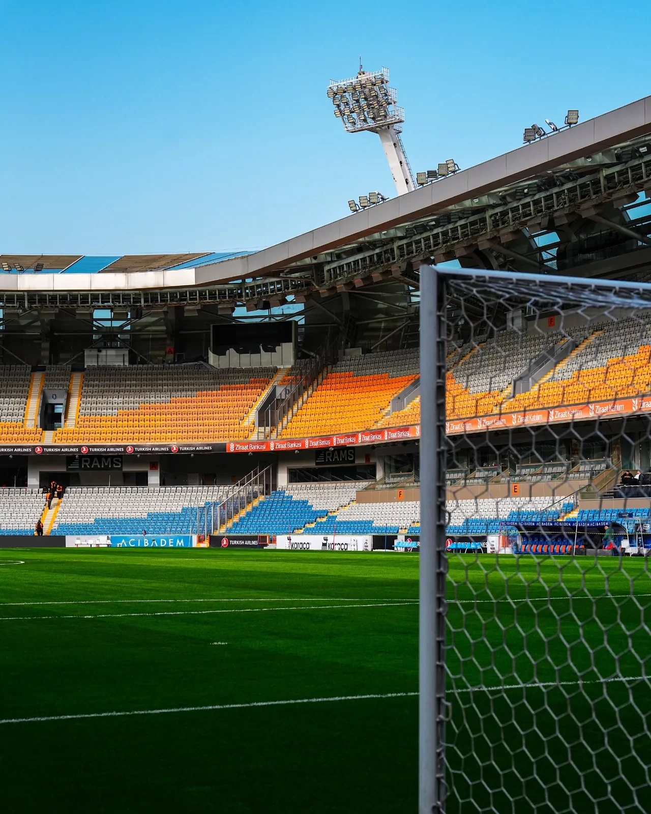 Beşiktaş Başakşehir deplasmanında son dakikada kazandı: Süper Lig akşamında zorlu 3 puan!