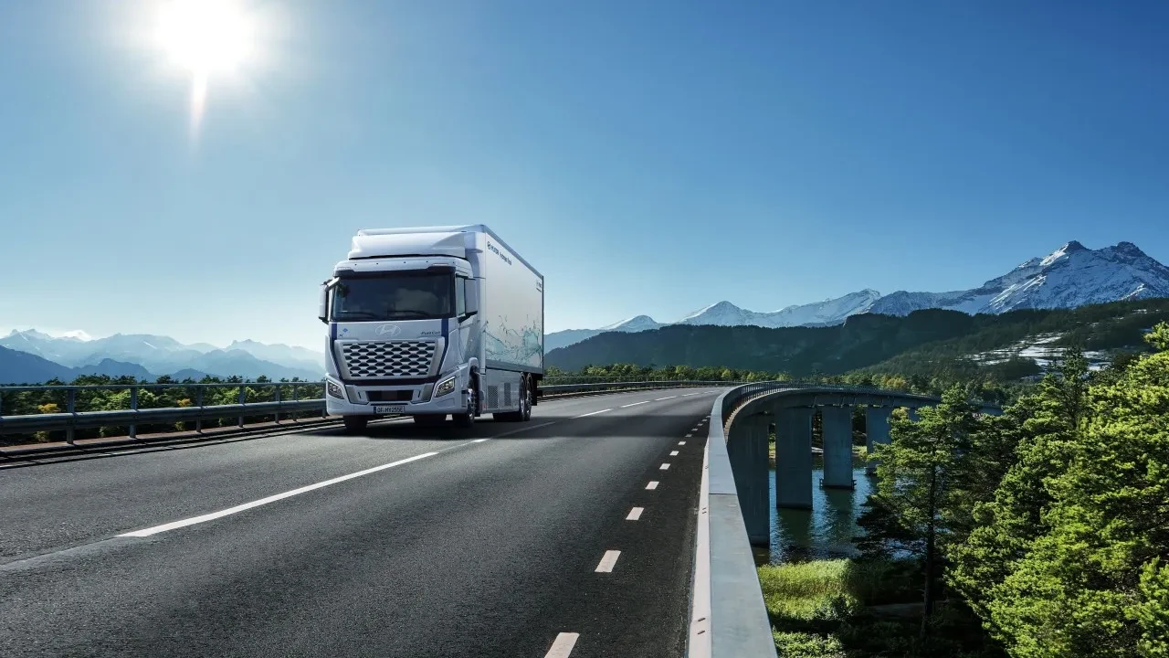 Hidrojenli kamyonlar 20 milyon kilometreye ulaştı