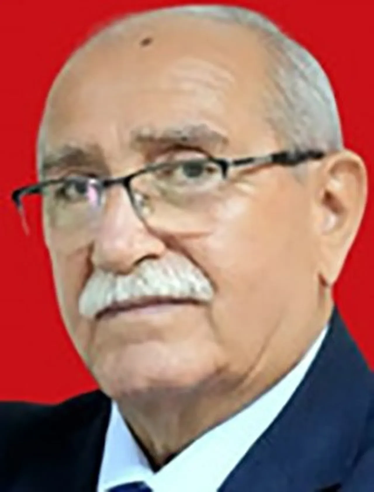 Özgür Özel'in mitingi öncesi CHP'de istifa! Zeytin ağacı kestirmesiyle gündemdeydi