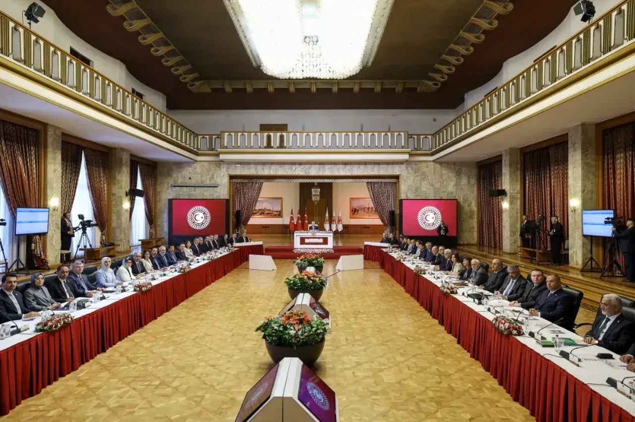 PKK'lıların eve dönüş kuralları belli oluyor: Af yok, infaz var