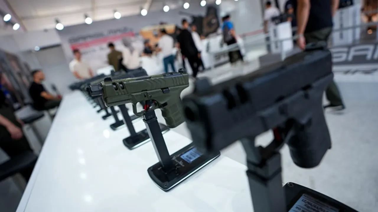 Silah Sanayi Uzmanı