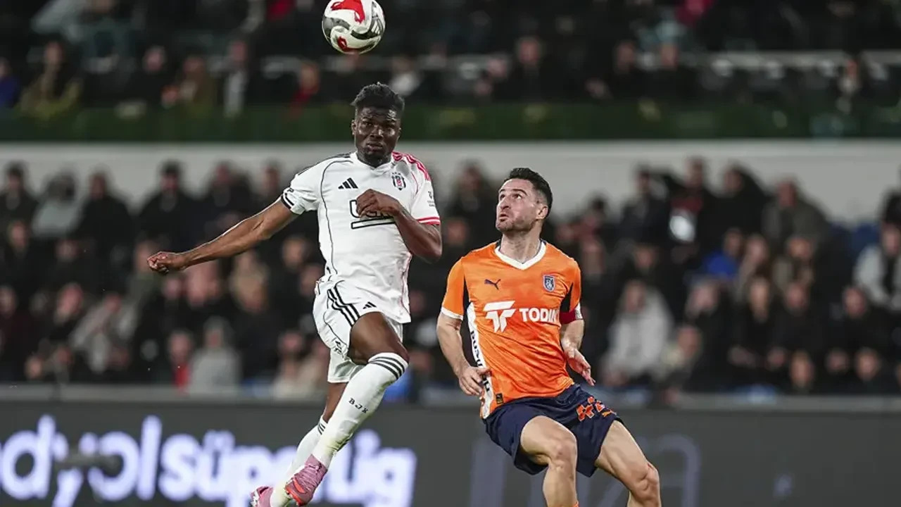 Beşiktaş'a El Bilal Toure'den kötü haber 
