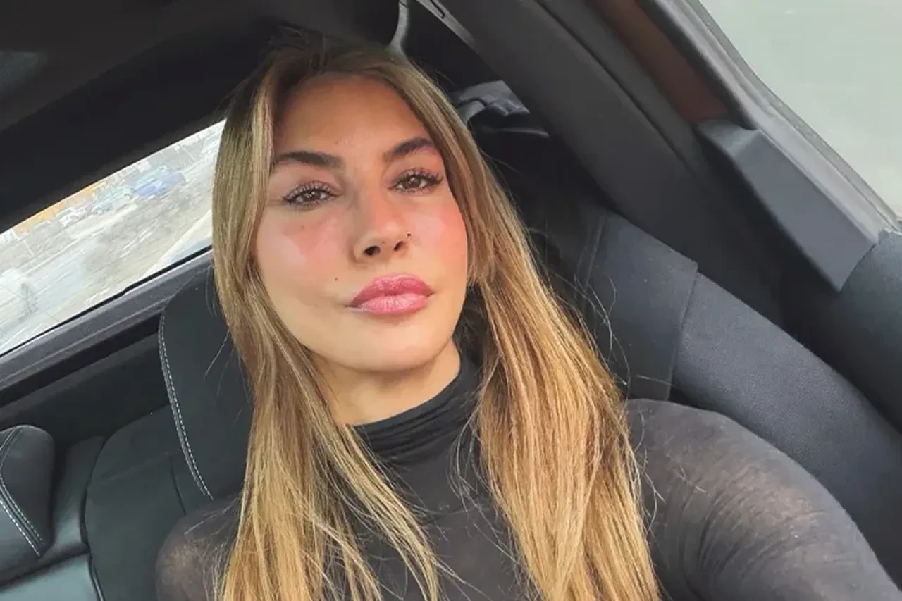 Çağla Şıkel yemek sırrını açıkladı! 6 ayda yediğini söyleyince şoke etti