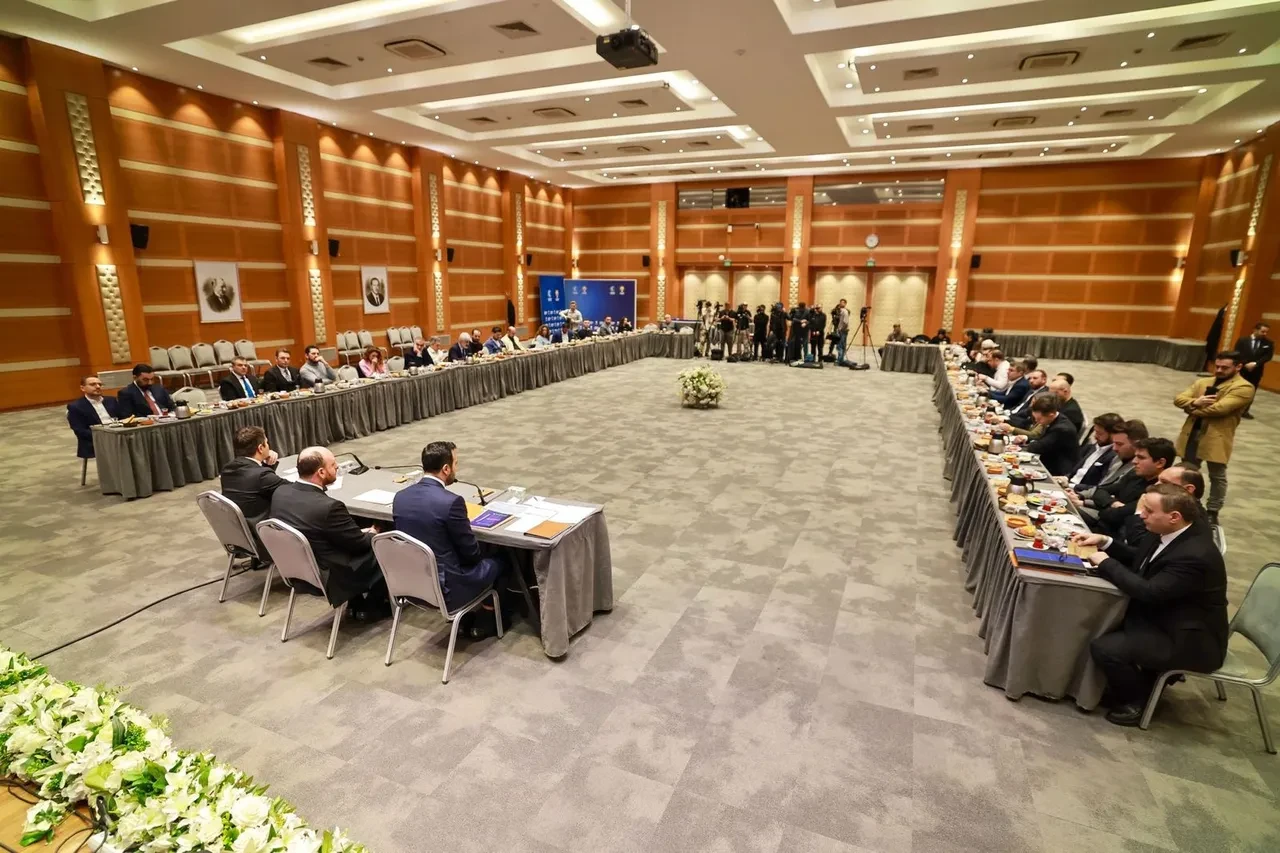 “CHP, İstanbul’daki yolsuzluğu aklama makinesine dönüştü”