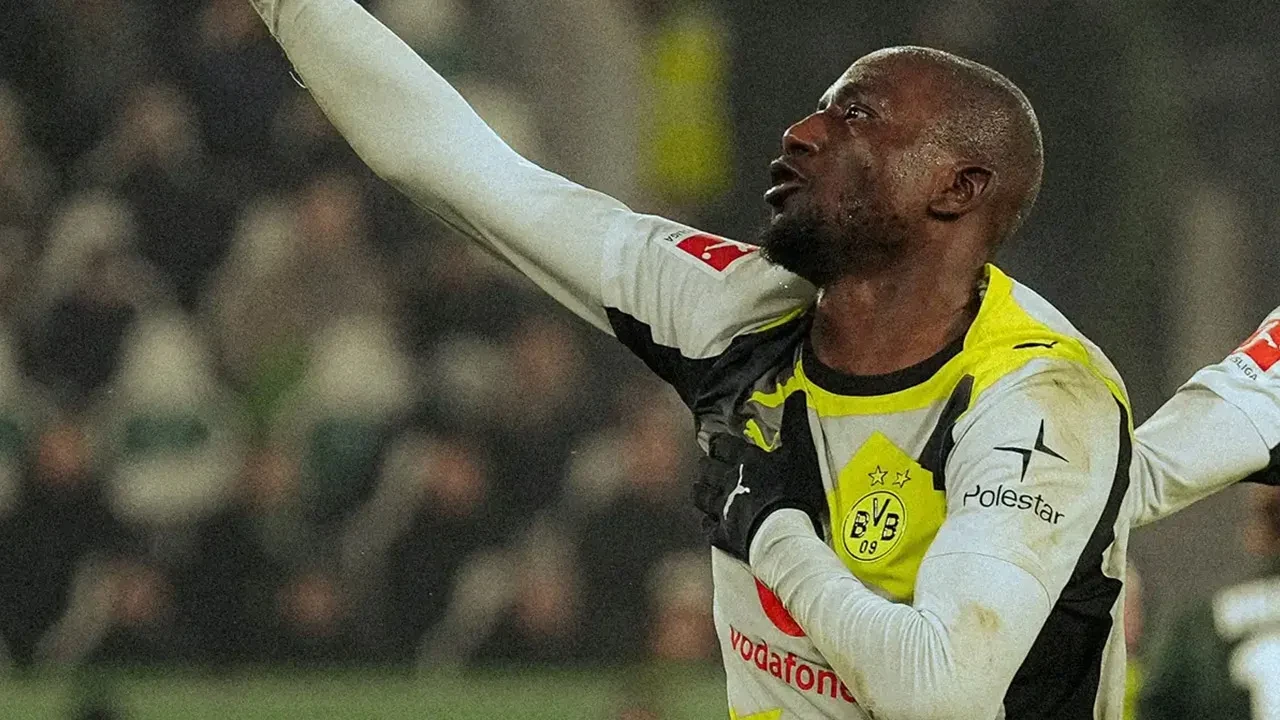 Fenerbahçe'nin gelecek sezon planı! Alman devinin forveti listede