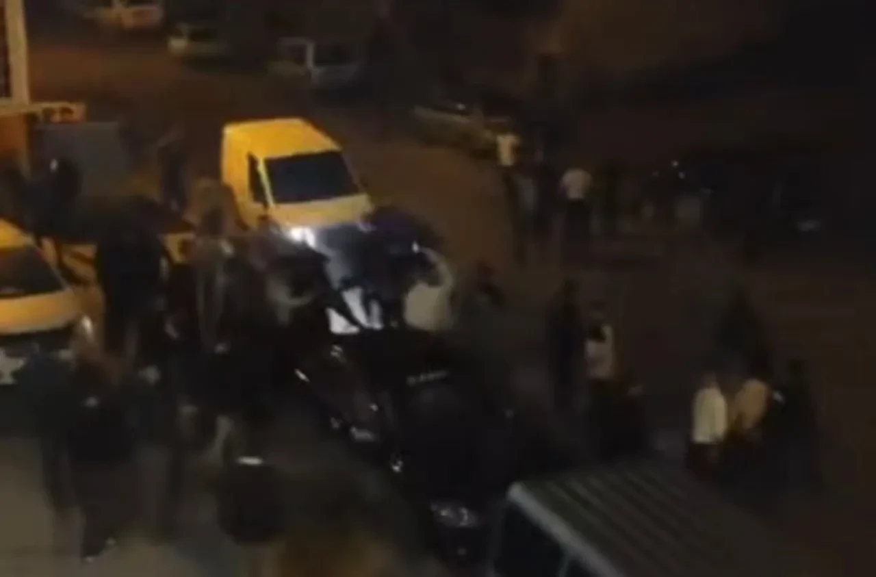 Gaziantep'te kan donduran görüntüler! Kavga edenleri aracıyla böyle ezdi
