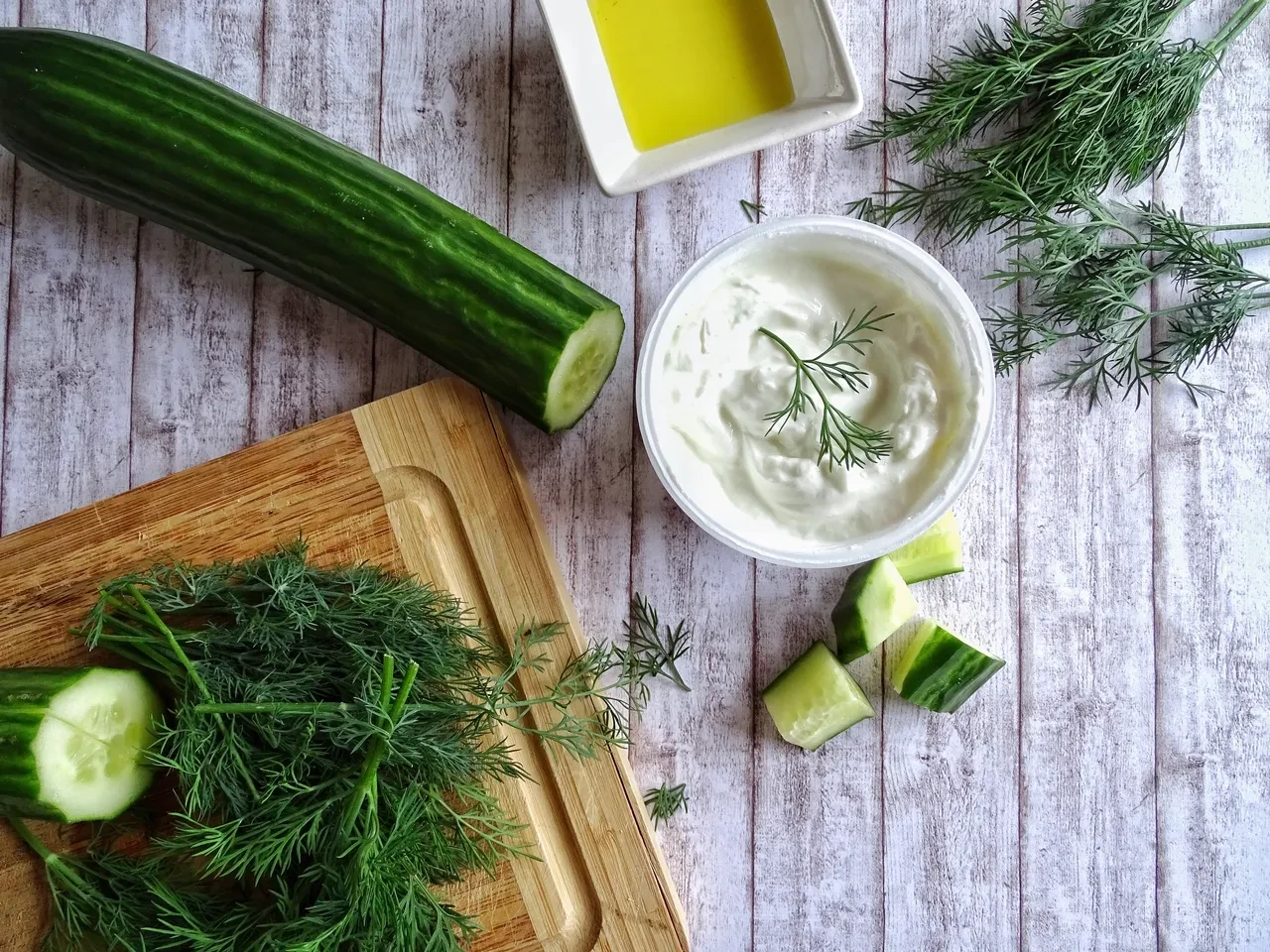 Salatalıkla yapılan en iyi yemekler listesi yayınlandı! Türkiye listeye 'Cacık' ile girdi