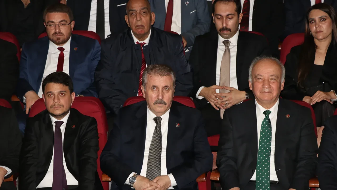 Mustafa Destici emekli maaşları için olması gereken miktarı açıkladı